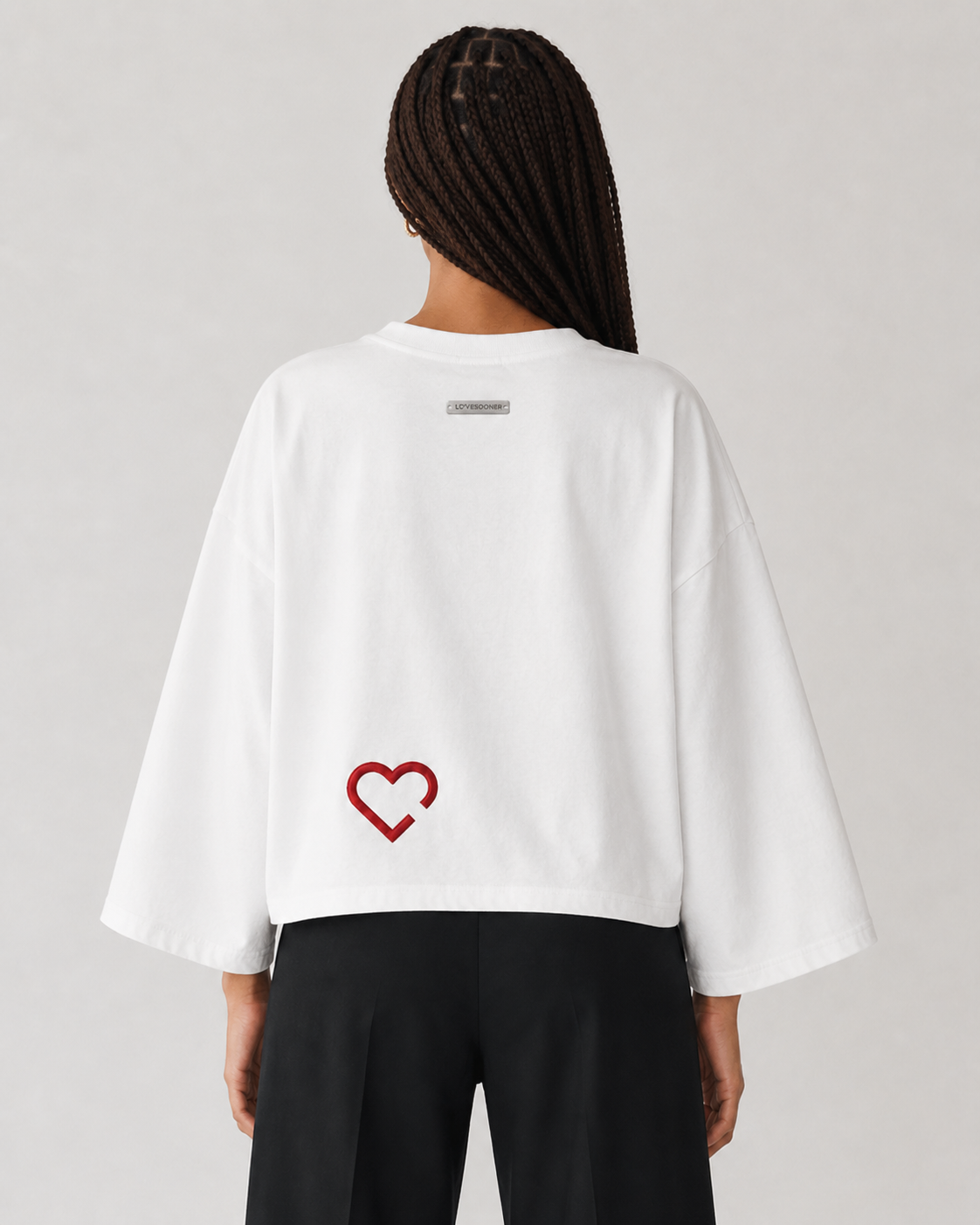 BATWING TEE back