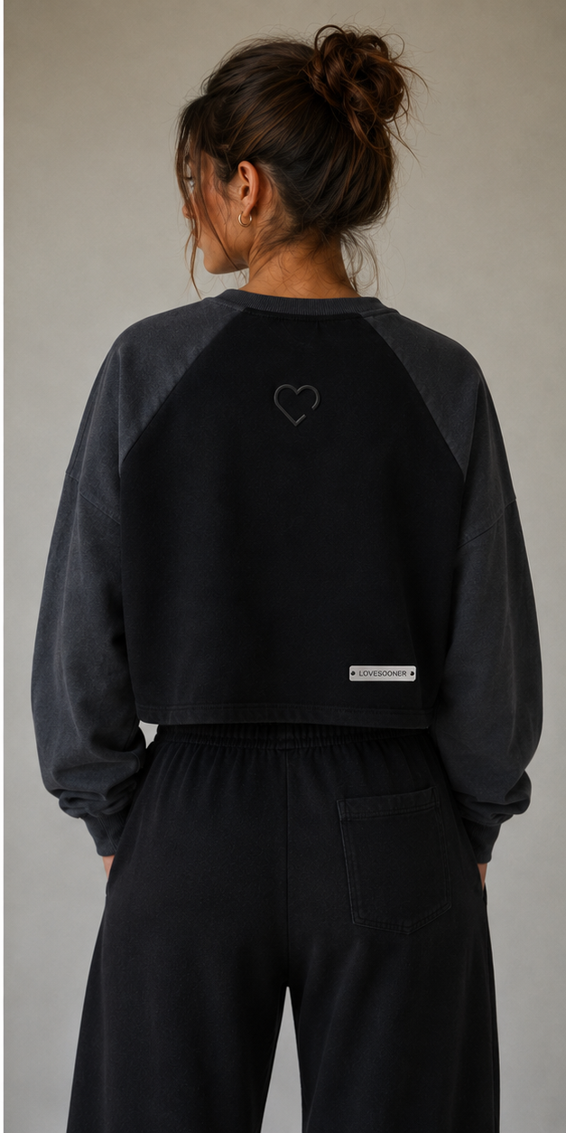 RAW-HEM RAGLAN editorial back