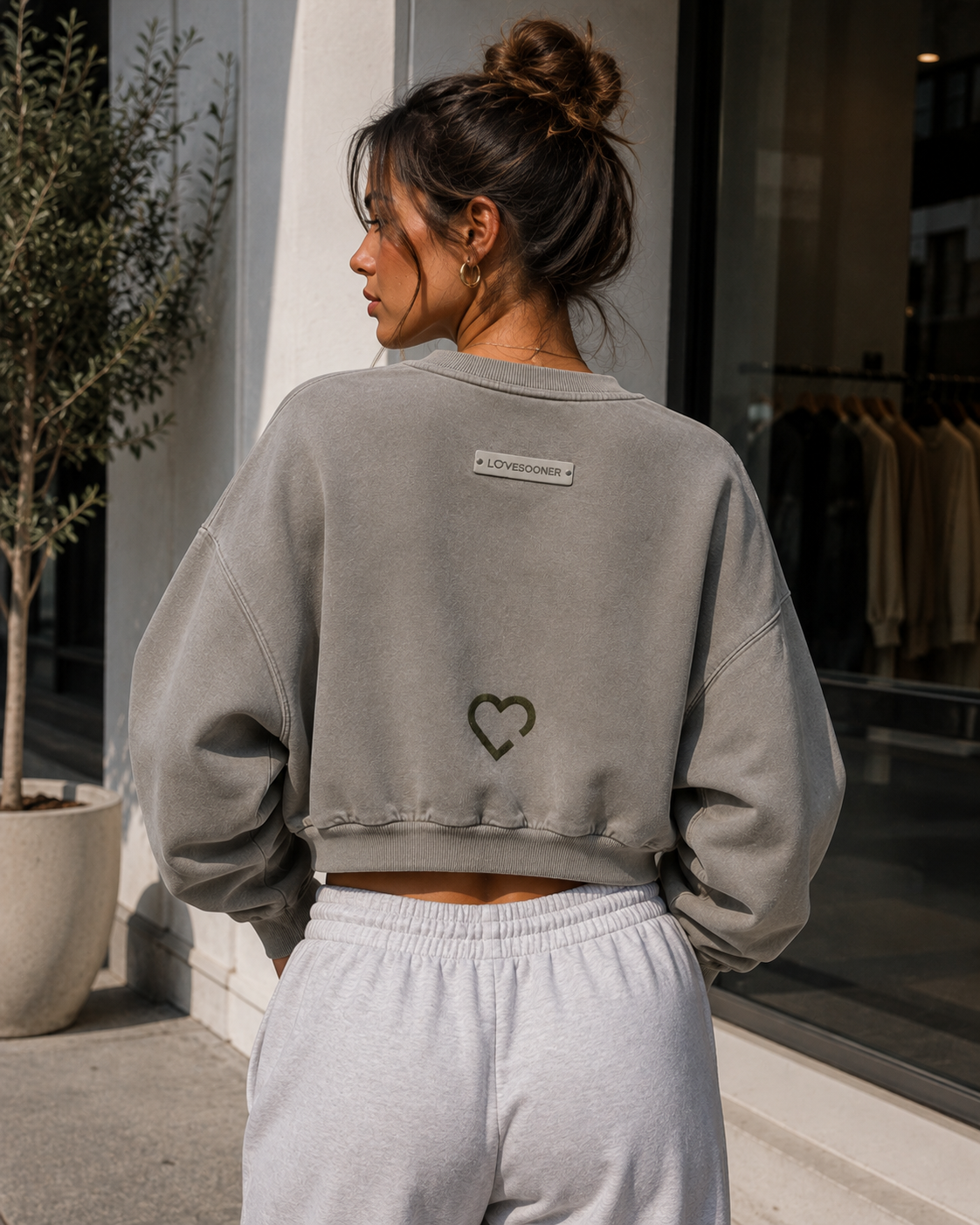WASHED CROP SWEATSHIRT back